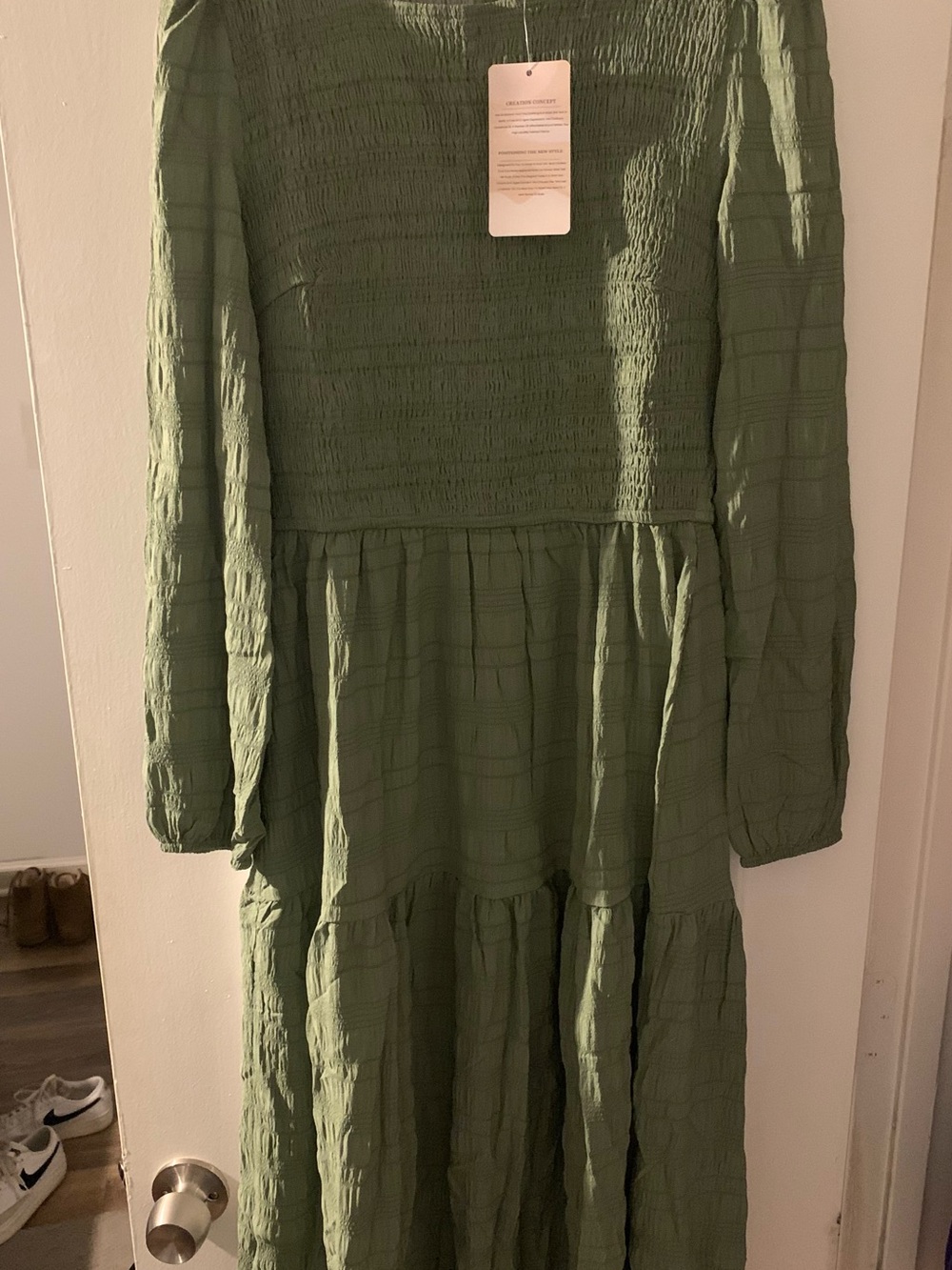 Green Long Sleeve Smocked Dress